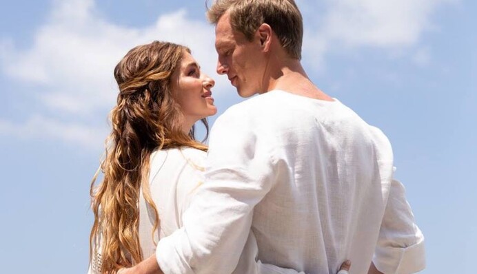 Известная украинская актриса поделилась фото с медового месяца