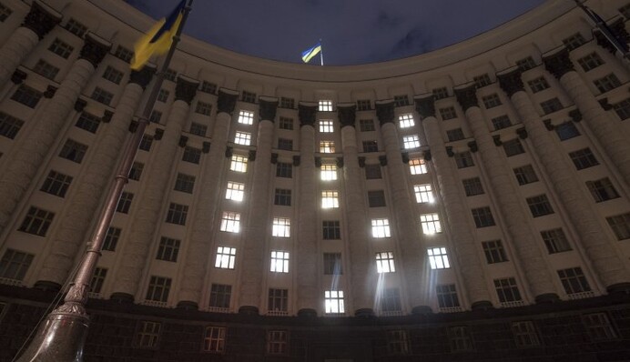 Гройсман уйдет - он враг, чужой и предатель: кто возглавит Кабмин после выборов