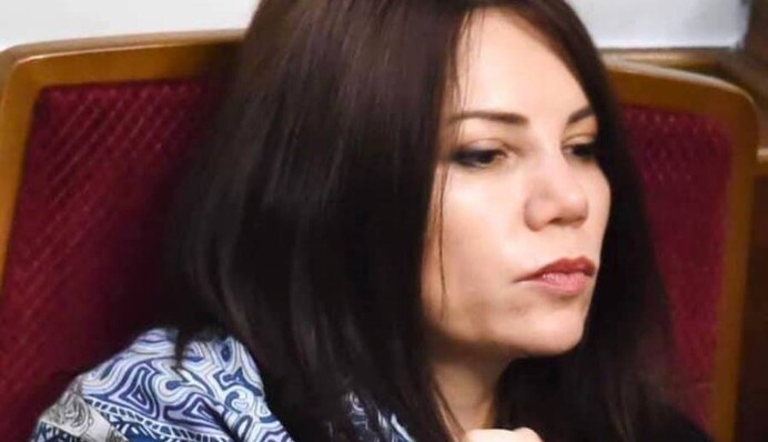 Скоро в пижамах ходить будут: нардеп удивила нарядом в Раде