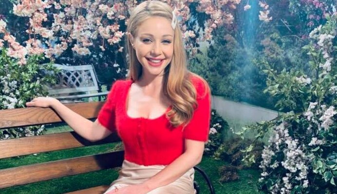 Сногсшибательная: Тина Кароль покорила сексуальным образом