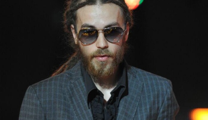 Обнаружили только при вскрытии: стало известно о врожденной патологии Децла