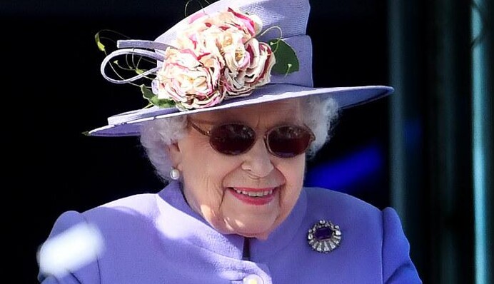 92-летняя Елизавета II впервые сделала пост в Instagram