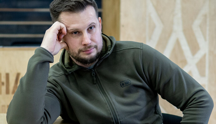 Незважаючи на крики про нову армію, ми бачимо тільки нові розкрадання - Андрій Білецький