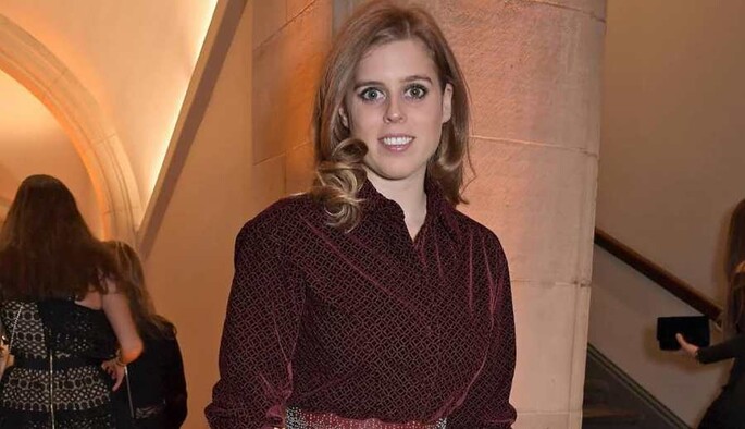 Внучка Елизаветы II впервые после скандала вышла в свет с женихом-миллионером