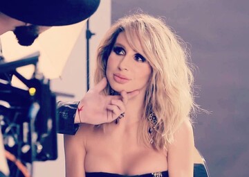 Точно не Тилль: Лобода заинтриговала фото с мужской рукой