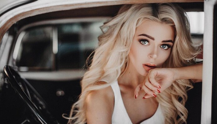 Не лезь в чужие отношения: Гросу написала стих об изменах