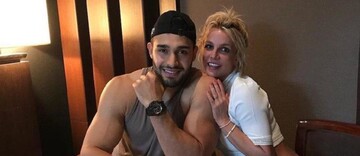 Бритни Спирс не может выйти замуж из-за отца