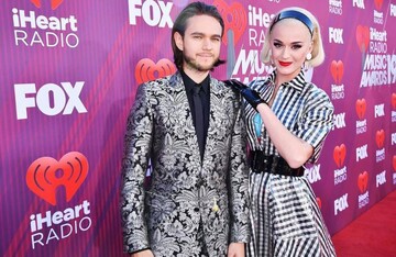 Кэти Перри вышла в свет в платье от украинского дизайнера