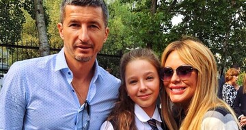 Менеджер Началовой рассказала, с кем останется дочь певицы