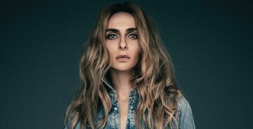 Известная российская ведущая оказалась в украинском 