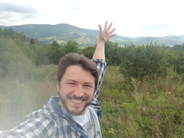 Спрошу, чей Крым: Притула вызвался бесплатно модерировать дебаты Порошенко и Зеленского