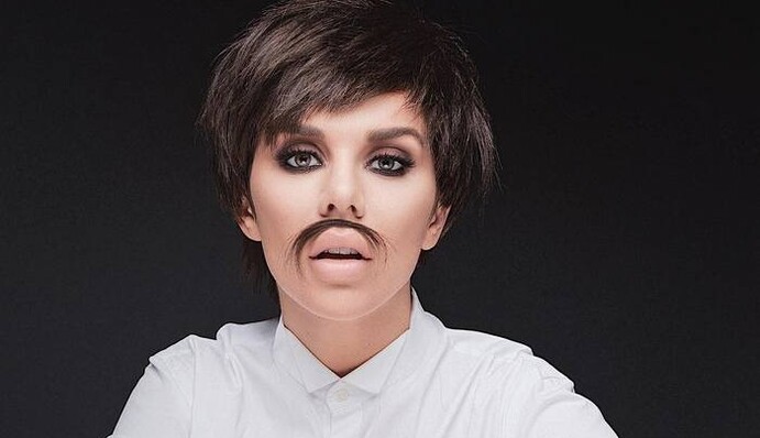 Жутковато: Седокова 