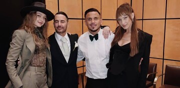 Известный дизайнер вступил в брак со своим возлюбленным: фото со звездной свадьбы