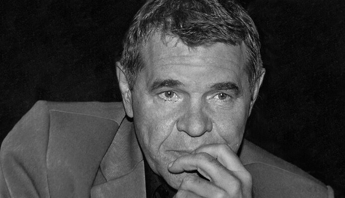 В России попрощались с актером Булдаковым