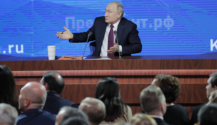 Безглуздий і нещадний: чим загрожує сміттєвий бунт Путіну