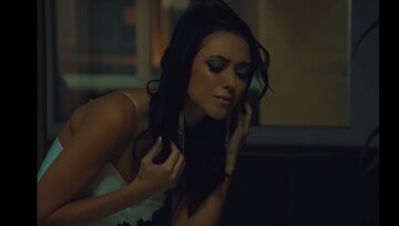 Побег со свадьбы и поцелуй с незнакомцем: 