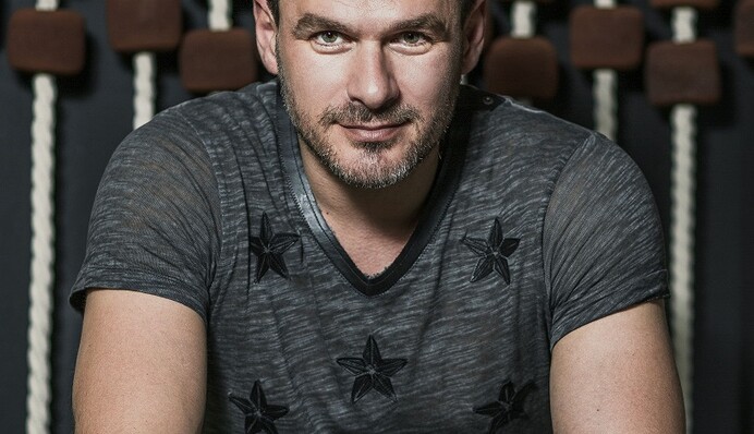 Арсен Мирзоян сыграет благотворительный концерт в Киеве