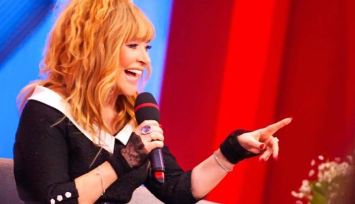 Стало известно, какие подарки получила Пугачева на юбилей