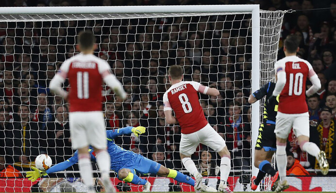 Наполі - Арсенал - 0-1 Хроніка матчу, відео голу