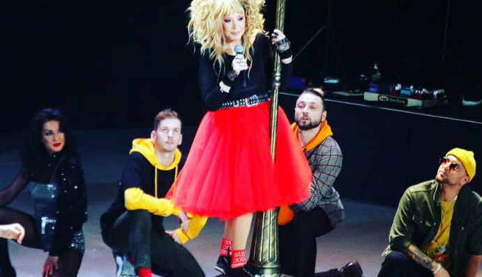 Уставшая, но счастливая: Пугачева впервые за 10 лет дала сольный концерт