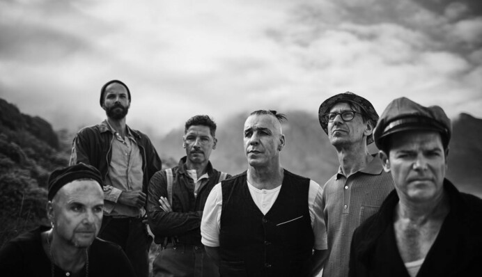 Группа Rammstein сняла в клипе Херсон