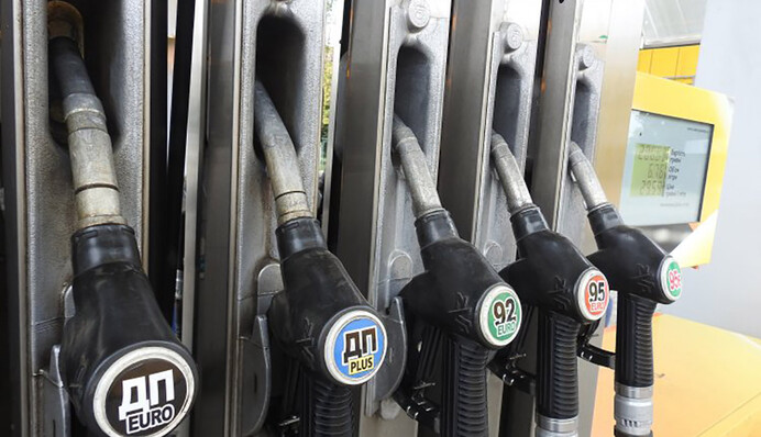 Запрет на экспорт нефте­продуктов из России в Украину: что будет с ценами на бензин