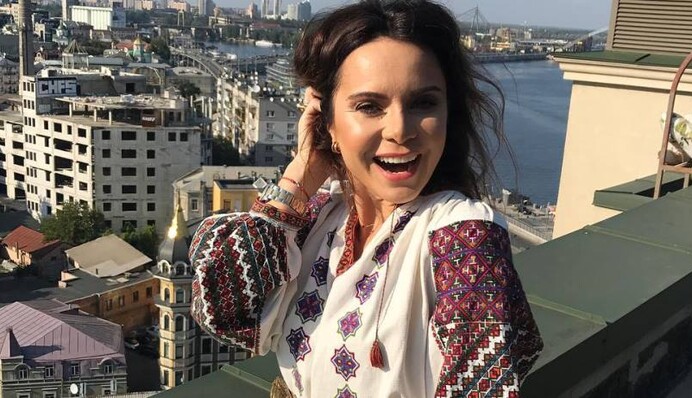 Каролина начала плакать: Подкопаева призналась, как дети отреагировали на ее беременность