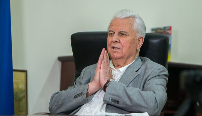 У Зеленського є два шляхи для повернення миру на Донбас - Леонід Кравчук