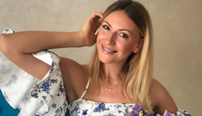 Чересчур откровенно: Леся Никитюк в прозрачных брюках смутила поклонников