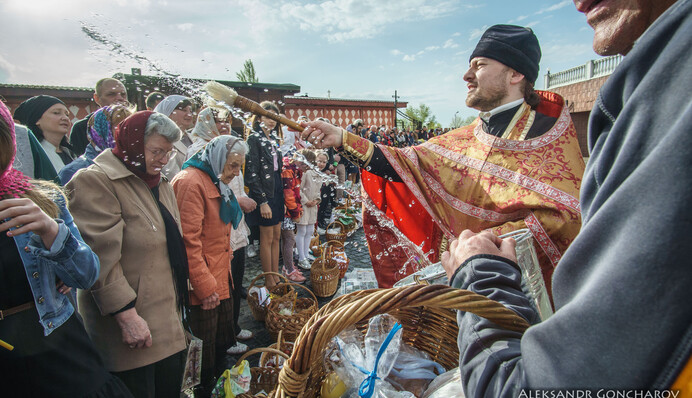 Великоднє богослужіння в Києві: ексклюзивні фото