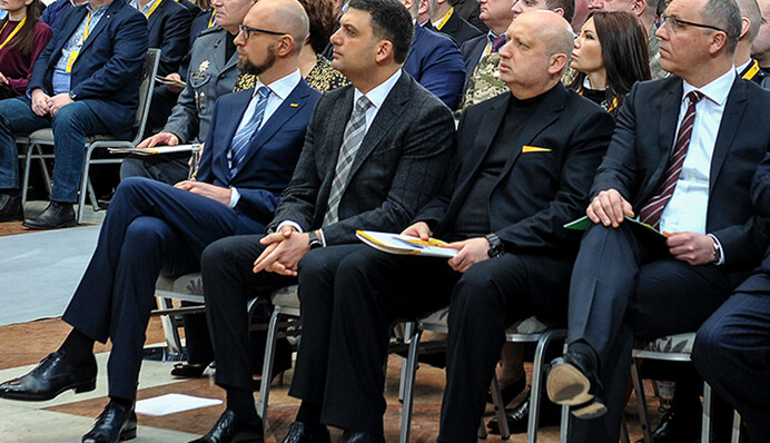 Гройсман по-американськи і два варіанти Турчинова: як топ-політики йдуть на осінні вибори