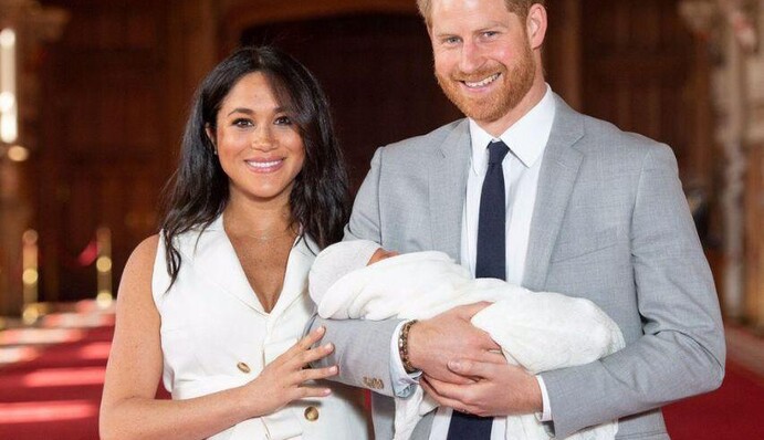 Принц Гарри и Меган Маркл впервые показали новорожденного сына