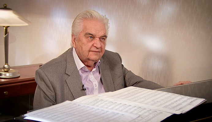 В России простились с автором хита 