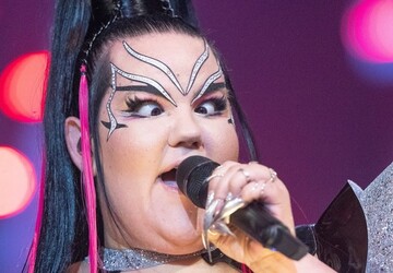 Нетта Барзилай открыла Евровидение-2019 помпезным шоу