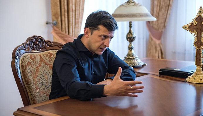 Абсолютна влада Зеленського: що до цього призведе і в чому ризики для України