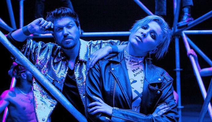 MARUV соблазнила известного диджея в новом провокационном клипе