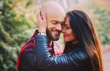 Влад Яма трогательно признался жене в любви и показал нежное фото