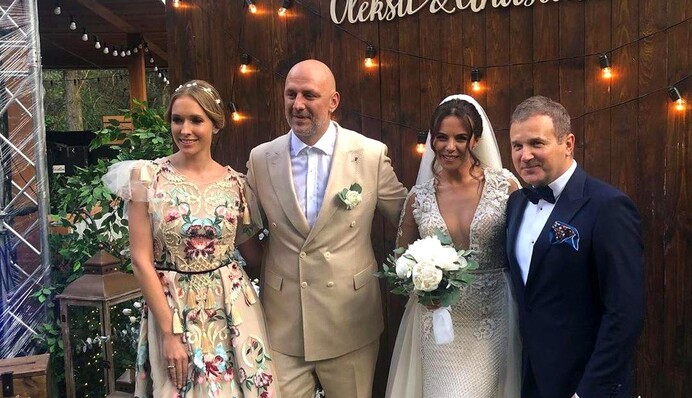 Больше сотни гостей: кто пришел на свадьбу Потапа и Насти Каменских