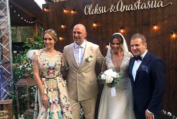 Больше сотни гостей: кто пришел на свадьбу Потапа и Насти Каменских