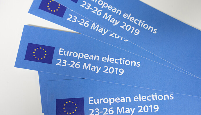 Тень от Кремля: почему в Европарламент прошли 