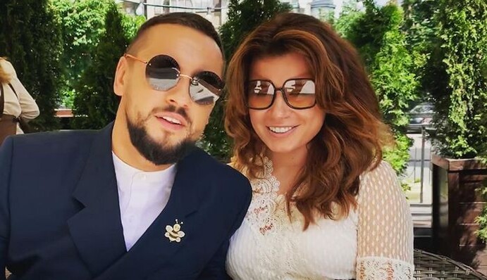 Группа поддержки: жена MONATIK’а показала трогательные фото и видео с детьми