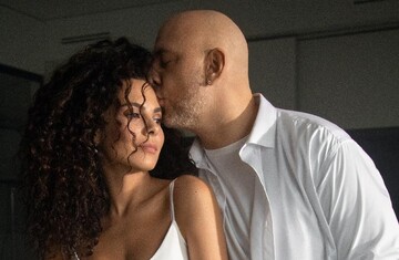 Счастливы: Потап показал трогательное фото со своей женой