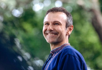 Вакарчук очаровал поклонников домашним питомцем-охотником: и зовут его Северин