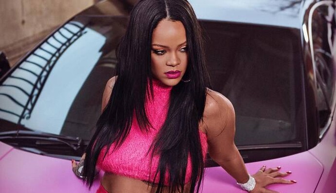 Обошла Мадонну и Бейонсе: названа самая богатая певица в мире