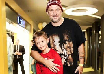 Это было непросто: Потап рассказал о реакции сына на его свадьбу с Каменских