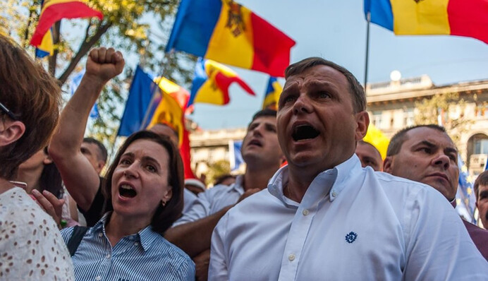 Переділ влади в Молдові: навіщо друзі Путіна об'єдналися з про­європейською силою