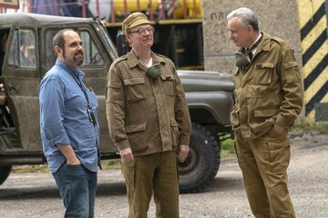 Автор сериала 