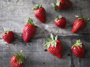 Домашнее вино из клубники: простой пошаговый рецепт