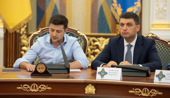 Итальянская забастовка: почему Гройсман саботирует решения Зеленского