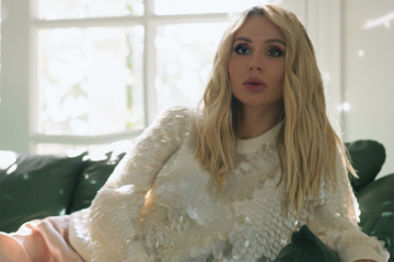 Выглядят ровесницами: Лободу сравнили с 70-летней Пугачевой на совместном фото